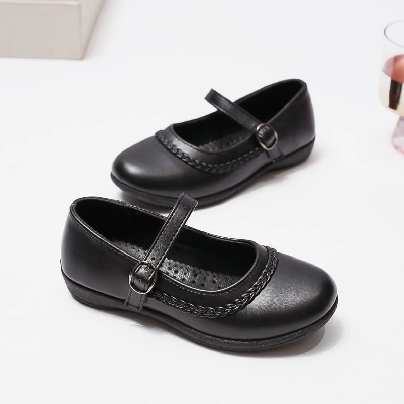 Chaussures d'école  - image 2