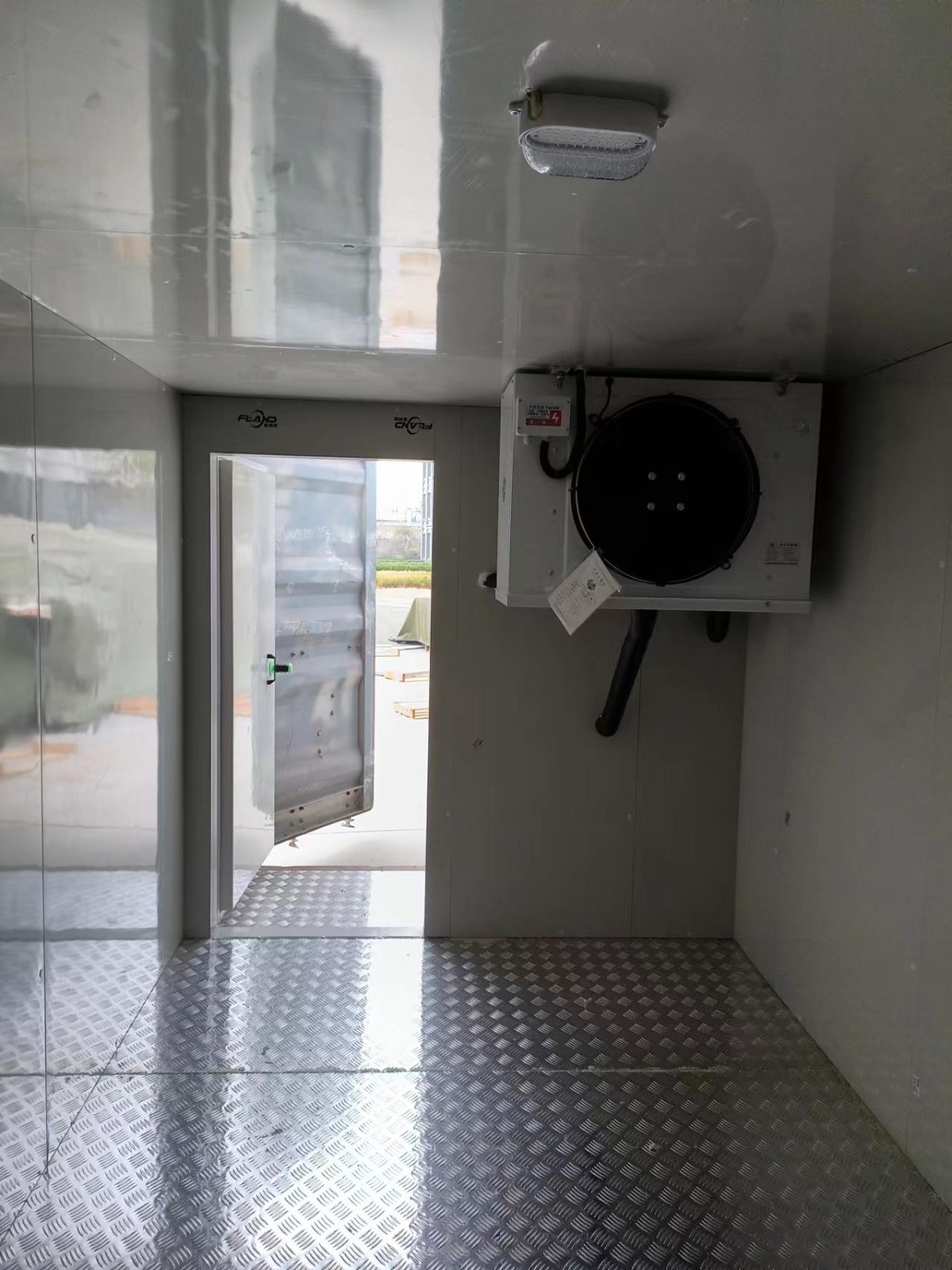 Chambre froide  - image 4