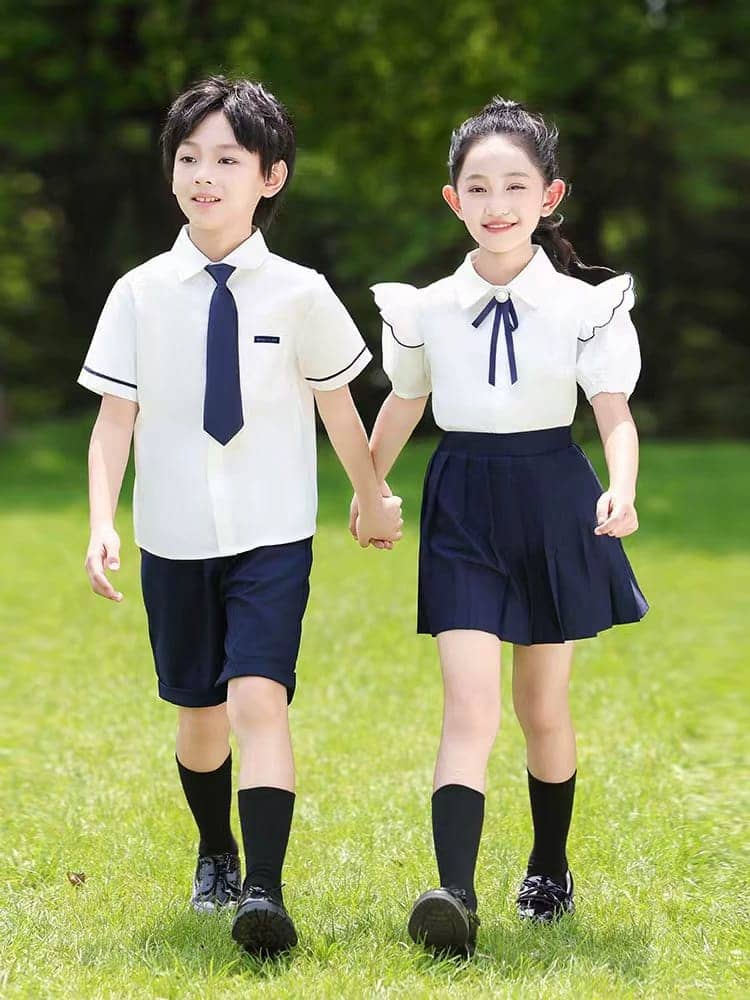 Nouvelles uniformes scolaire  - image 3