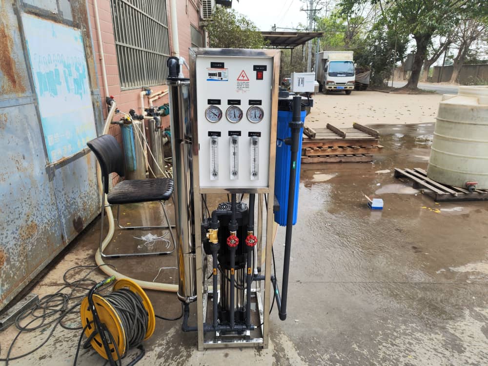 Usine d'eau Pure certifié - image 3