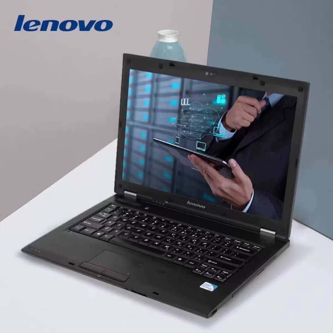 LENOVO THINKPAD Ordinateur portable - image 2