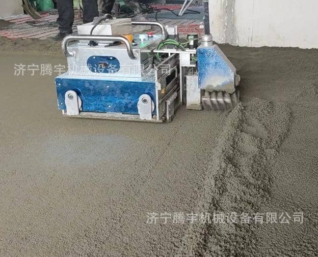 Machine de nivellement du sol - image 4