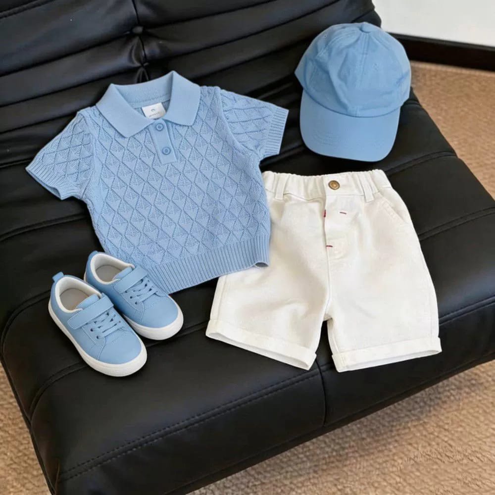Ensemble des vêtements enfants 