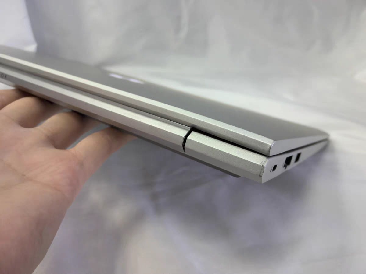 HP Probook - image 3